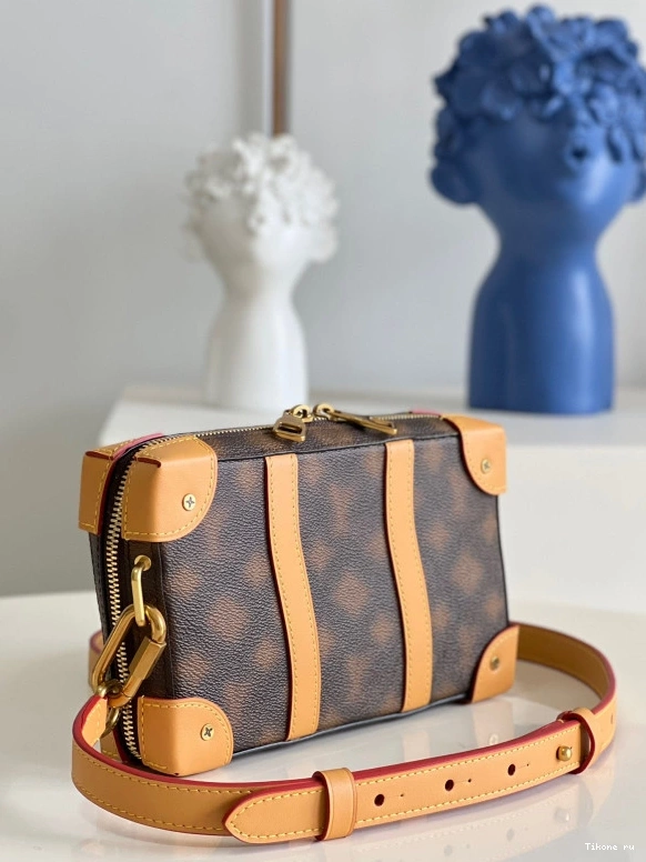 Cheap TRUNK VUITTON SOFT LOUIS 0813